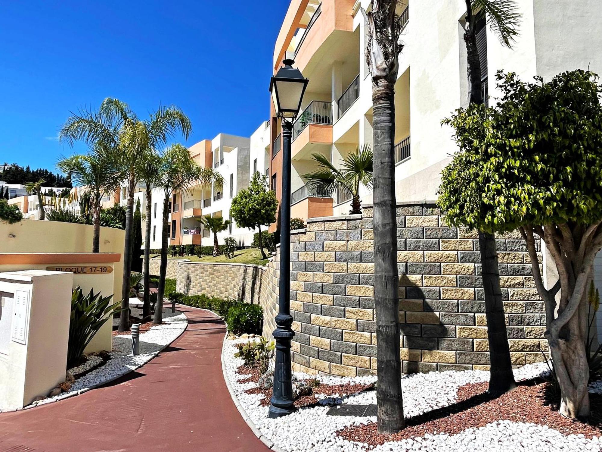 Spectacular Views - Luxury Apartment In Resort - Marbella Hills Exterior foto