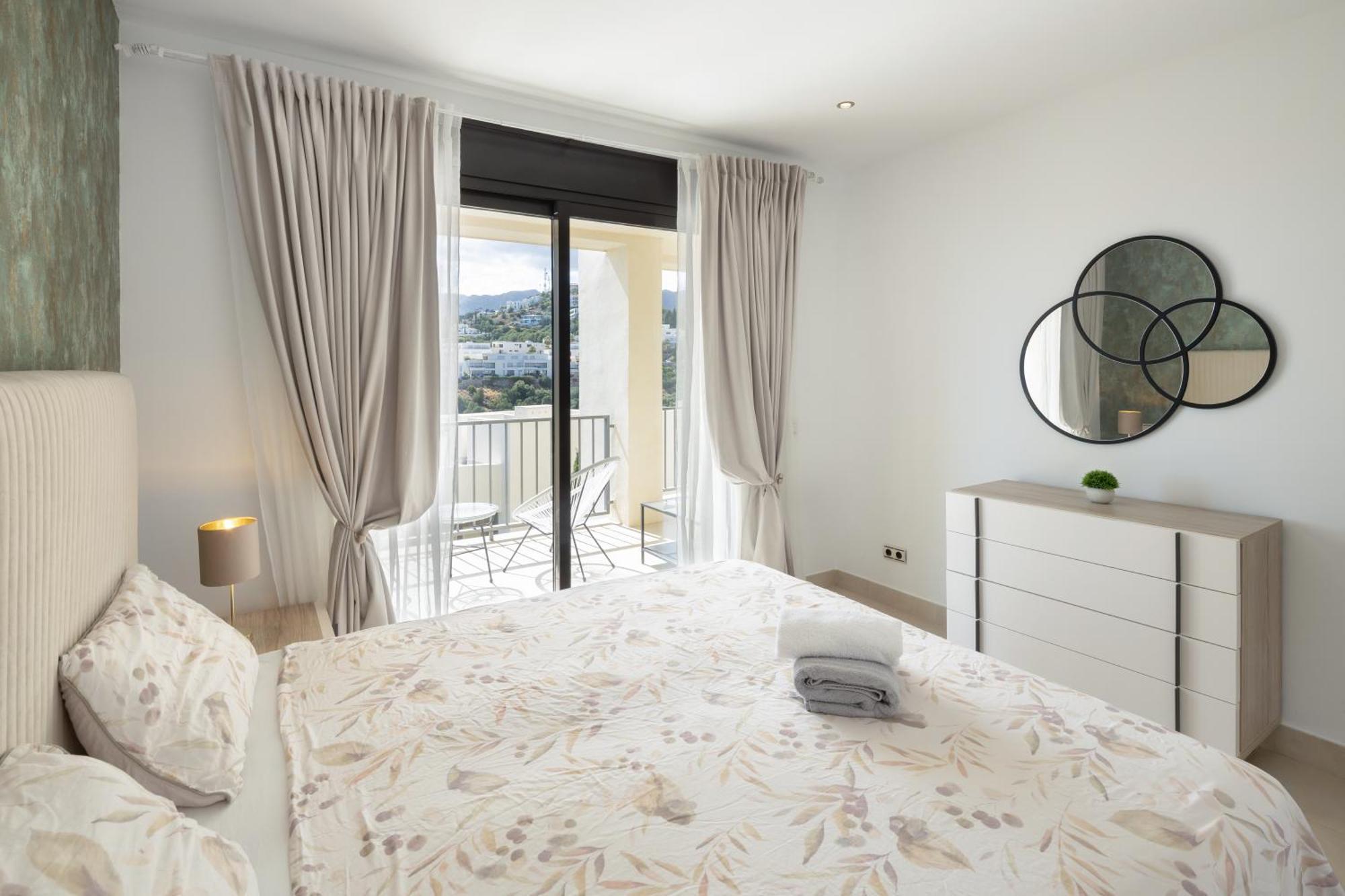 Spectacular Views - Luxury Apartment In Resort - Marbella Hills Exterior foto