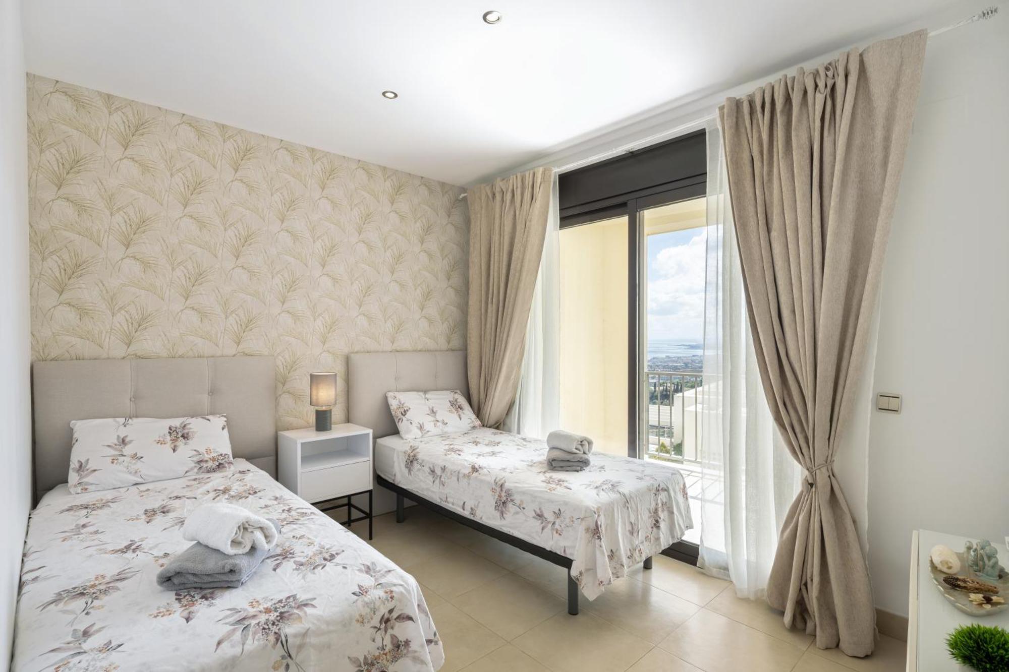 Spectacular Views - Luxury Apartment In Resort - Marbella Hills Exterior foto
